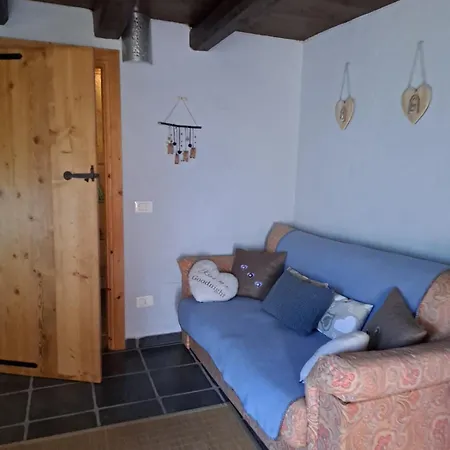 Pietra E Cuore Apartment Mendatica